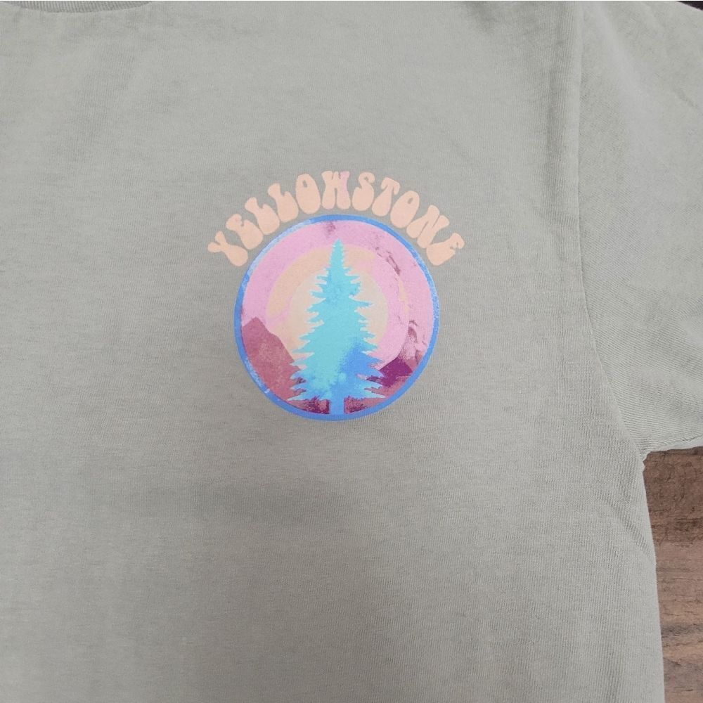 Bowery Yellowstone Graphic Short Sleeve Beige T-shirt Men's Size S 100% Cotton - Picture 3 of 7